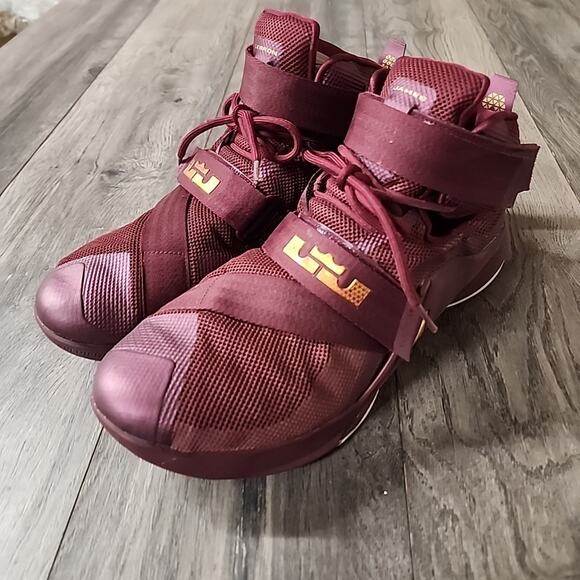 Nike Lebron 9 Soldier Basketball Shoes Men's Size 15 Maroon - 749490-670 - Picture 5 of 9